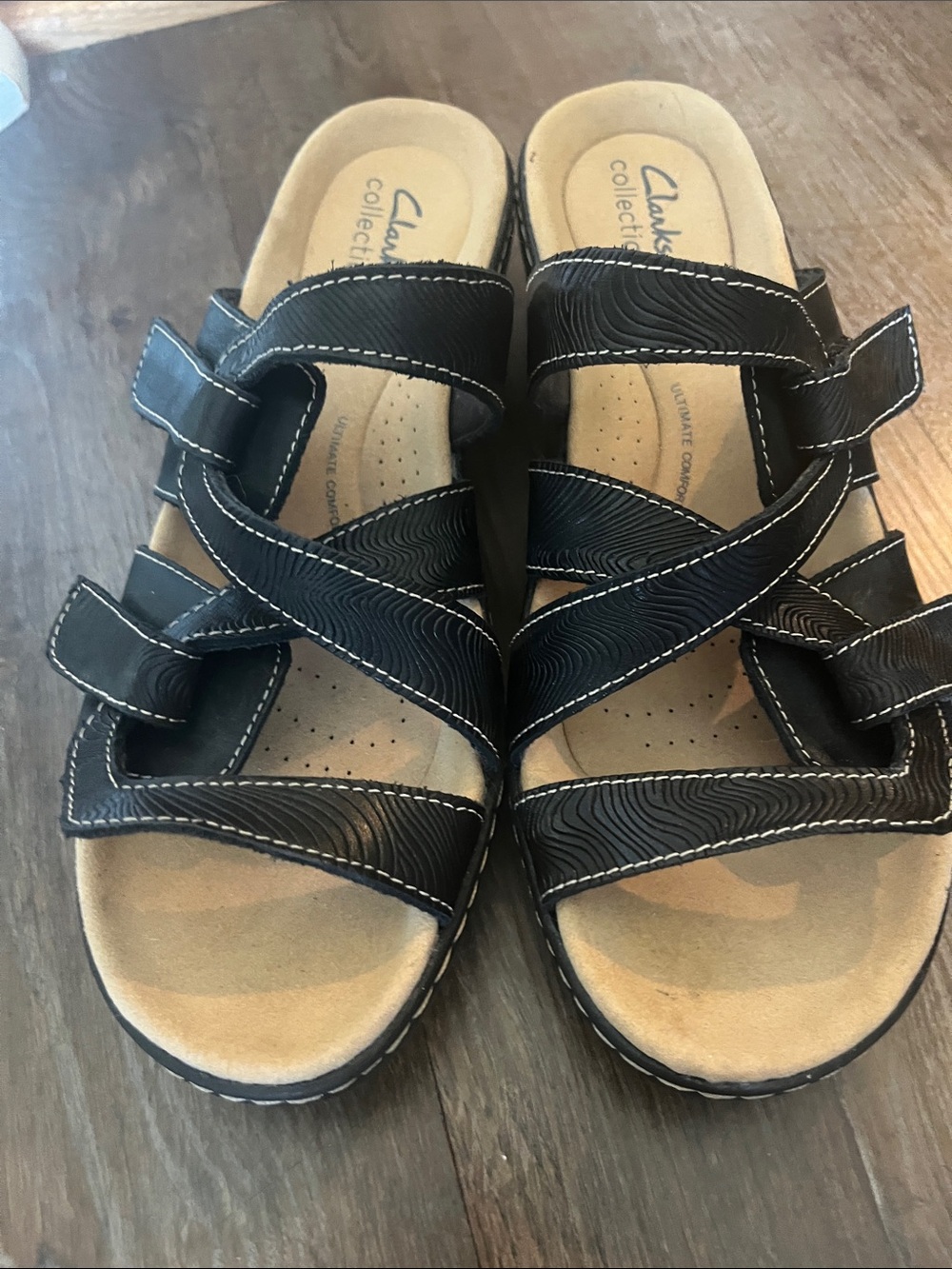 Clarks Collection Black Strappy Comfort Sandals SZ 9M